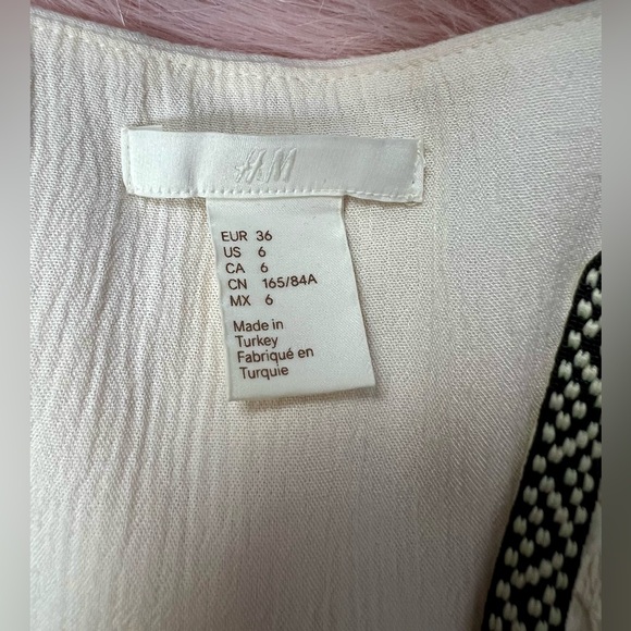 Ivory Blouse w/Embroidery Sz 6, By H&M - Picture 9 of 10